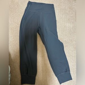 Lululemon align crop jogger size 2. Excellent condition
